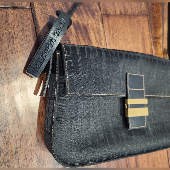 Should purse - Picture 2 of 5